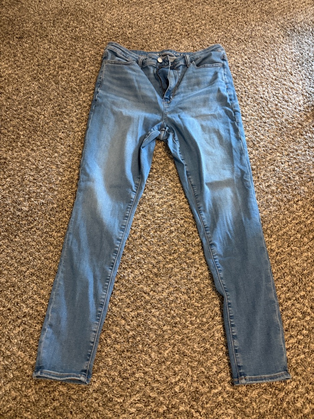 American Eagle Outfitters Light Blue Skinny Jeans